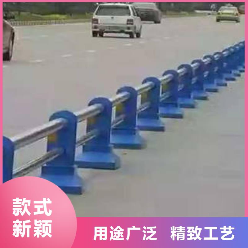 不锈钢复合管护栏现场安装