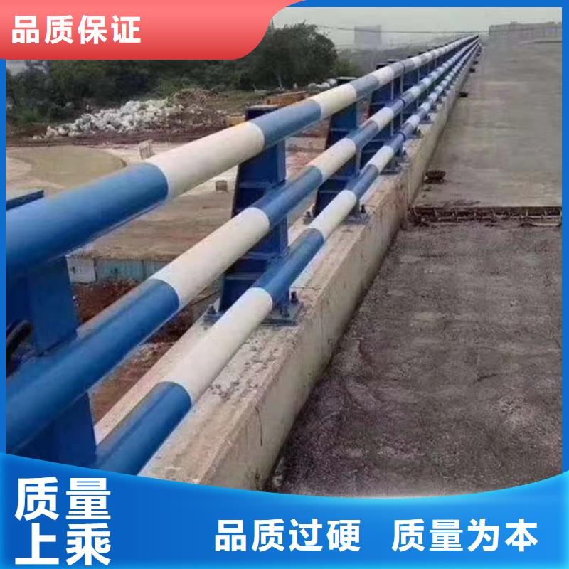 道路栏杆做工精细