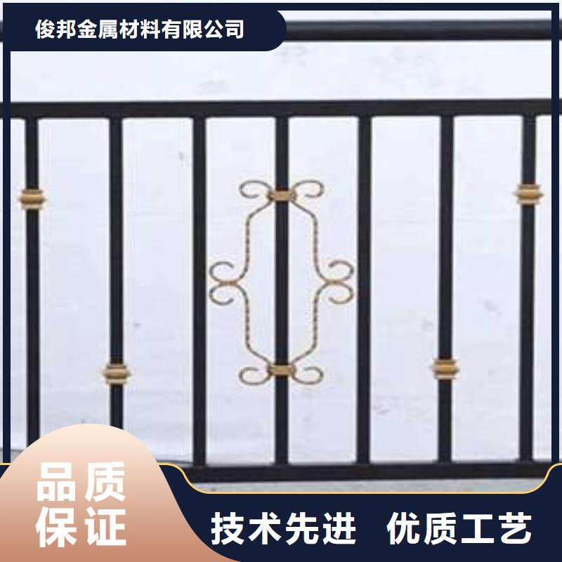 橋梁護欄防撞立柱品質服務誠信為本
