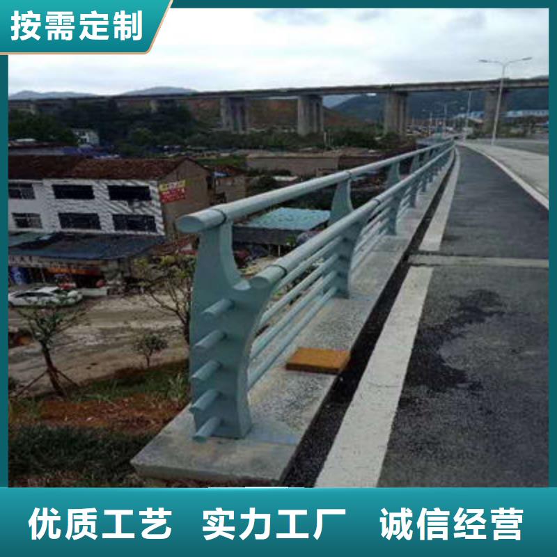 防撞立柱鍍鋅噴塑防撞欄N年專注