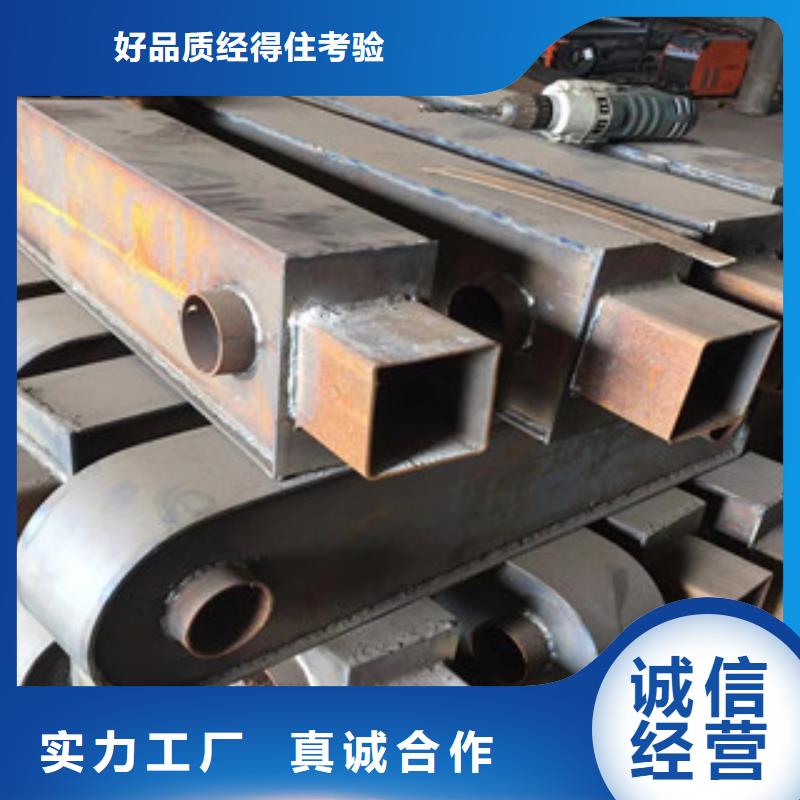 立柱不銹鋼復合管道路景觀護欄價格有優勢