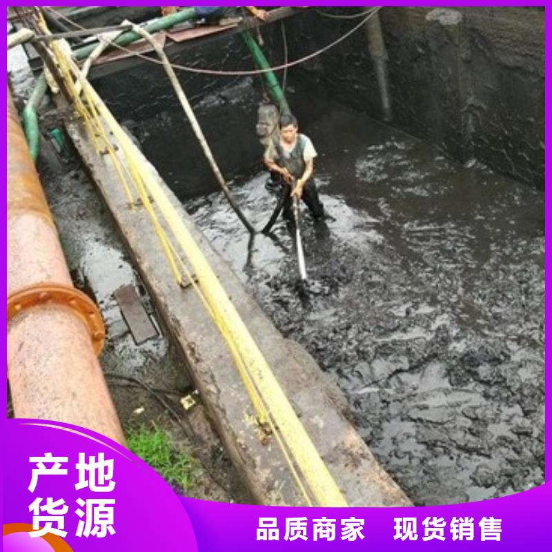 沉淀池清理吸污車轉(zhuǎn)運污水做工細致