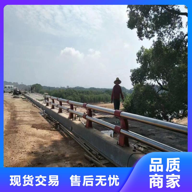 Q235桥梁防撞栏杆结构新颖易安装