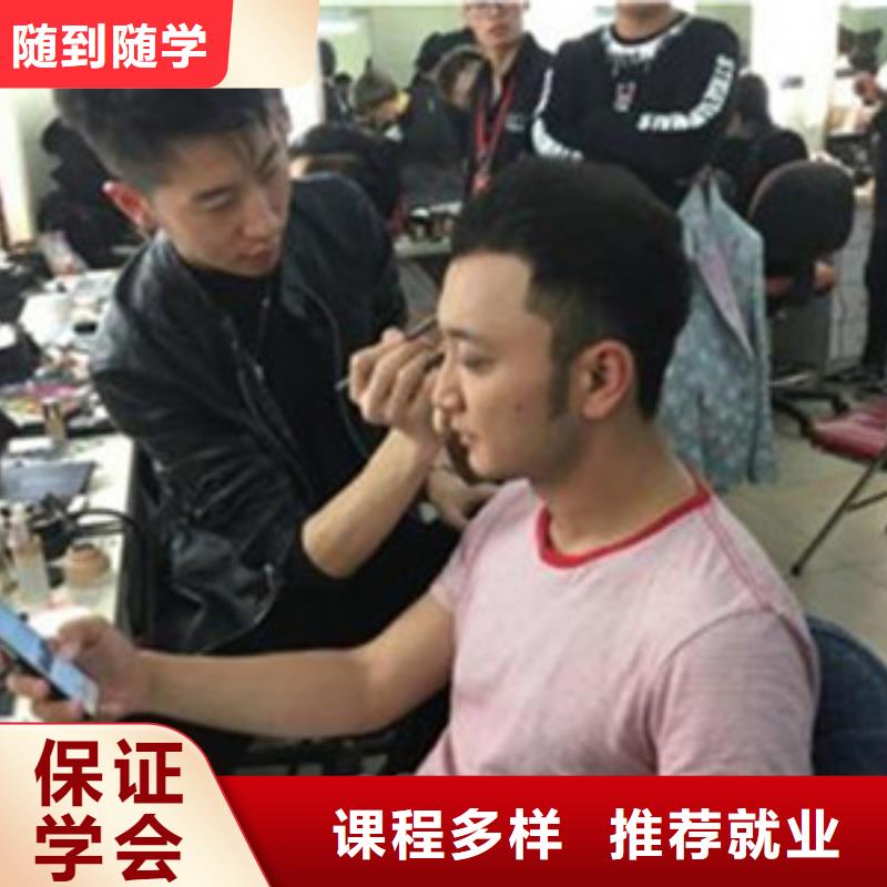 【美容美發(fā)培訓(xùn)】,學(xué)裝載機(jī)鏟車叉車學(xué)費(fèi)多少錢就業(yè)