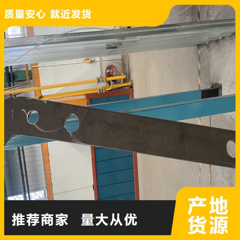 大量现货(鑫桥达)外称不锈钢复合管景区护栏多少钱一米