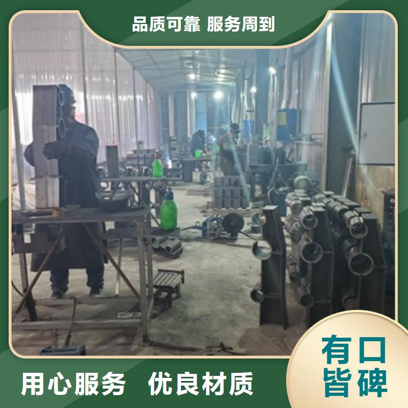 防撞護欄_q235b波形護欄板專心專注專業