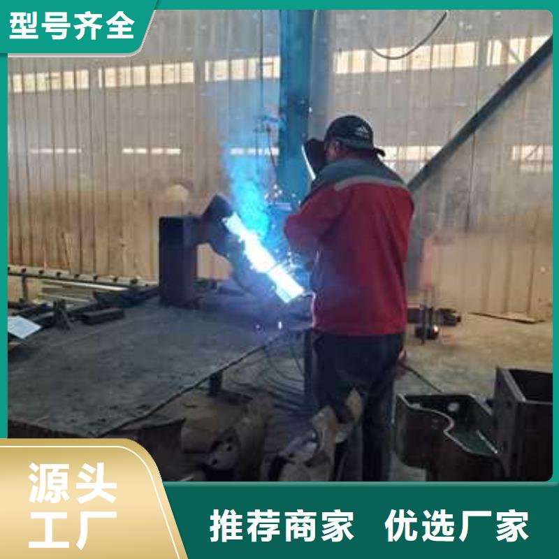 橋梁護欄廠家,市政護欄今年新款