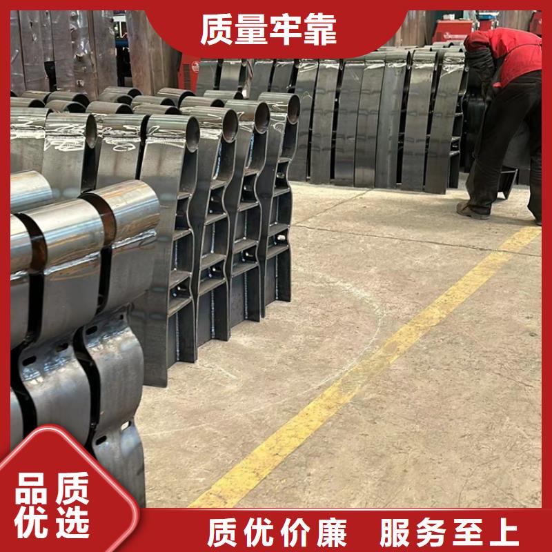 護(hù)欄1防撞護(hù)欄廠認(rèn)準(zhǔn)大品牌廠家
