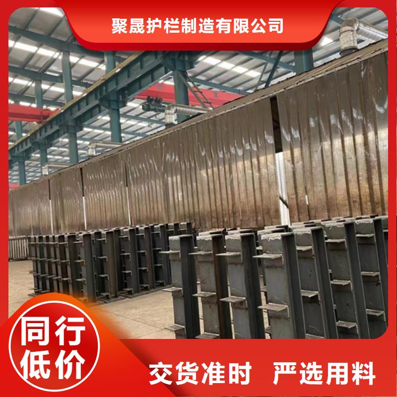 防撞護(hù)欄不銹鋼復(fù)合管護(hù)欄產(chǎn)地工廠
