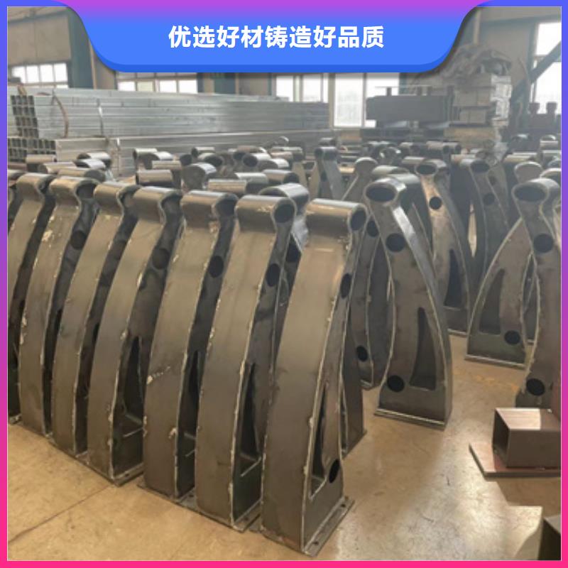 護(hù)欄棧道欄桿廠家專注質(zhì)量