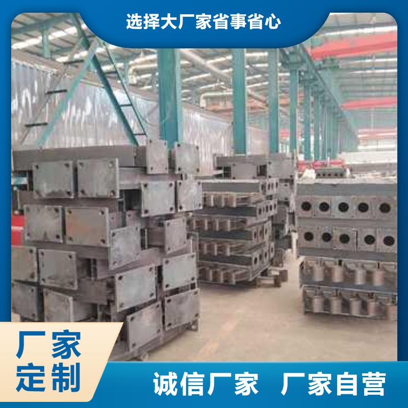 護欄鍍鋅波形護欄質量上乘