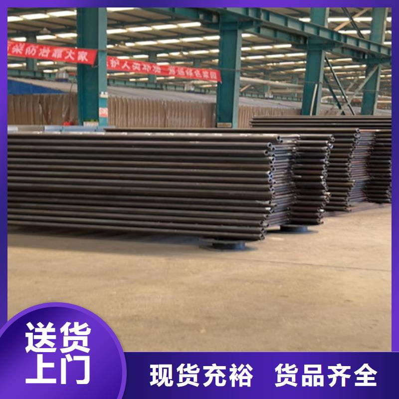 不銹鋼碳素鋼復合管護欄_橋梁護欄廠做工精細