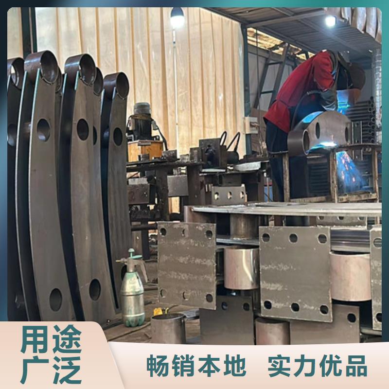 橋梁防撞護欄_防撞護欄立柱質量層層把關