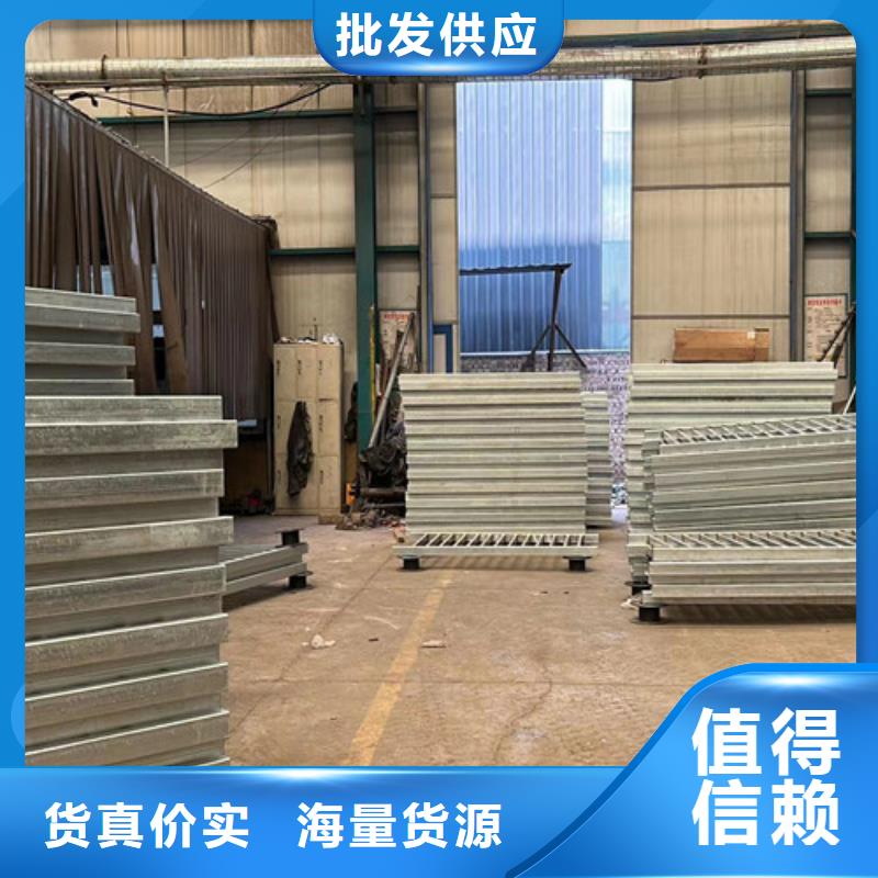 道路護(hù)欄【不銹鋼復(fù)合管】工藝層層把關(guān)