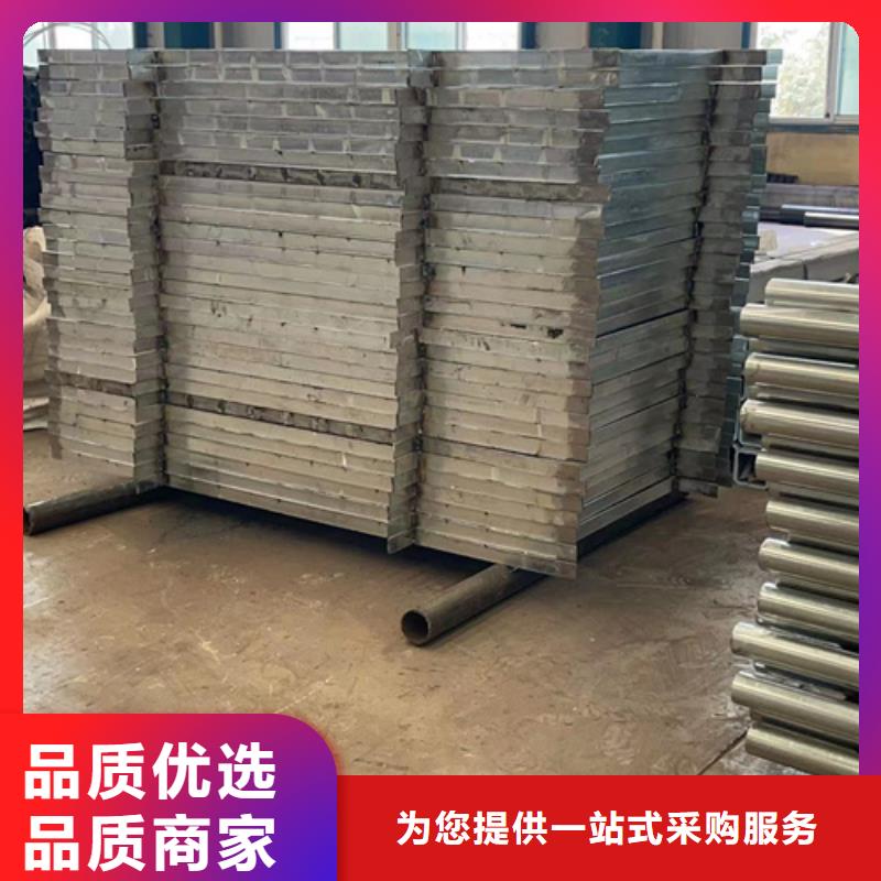 護欄國道抗沖擊圍欄源頭廠家直銷