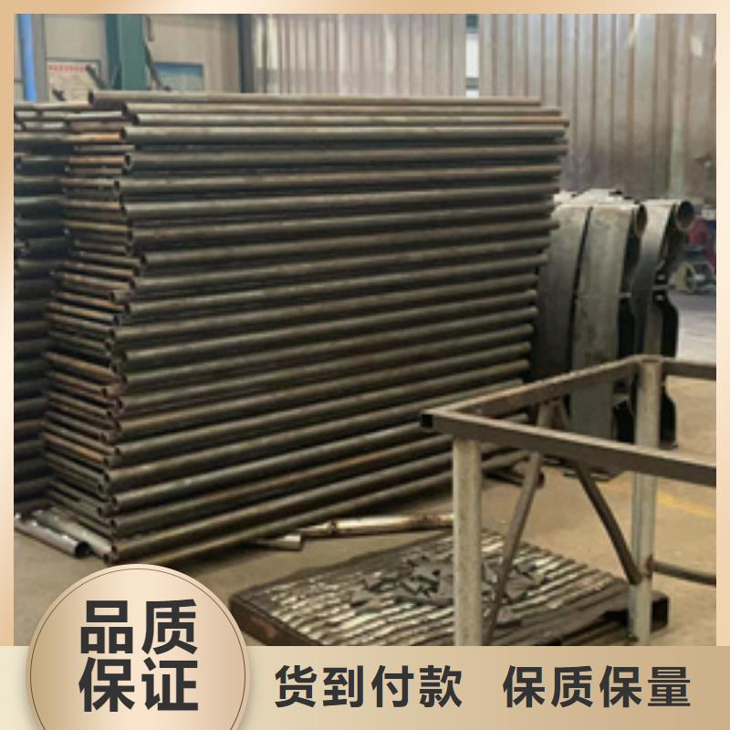 護欄國道抗沖擊圍欄源頭廠家直銷