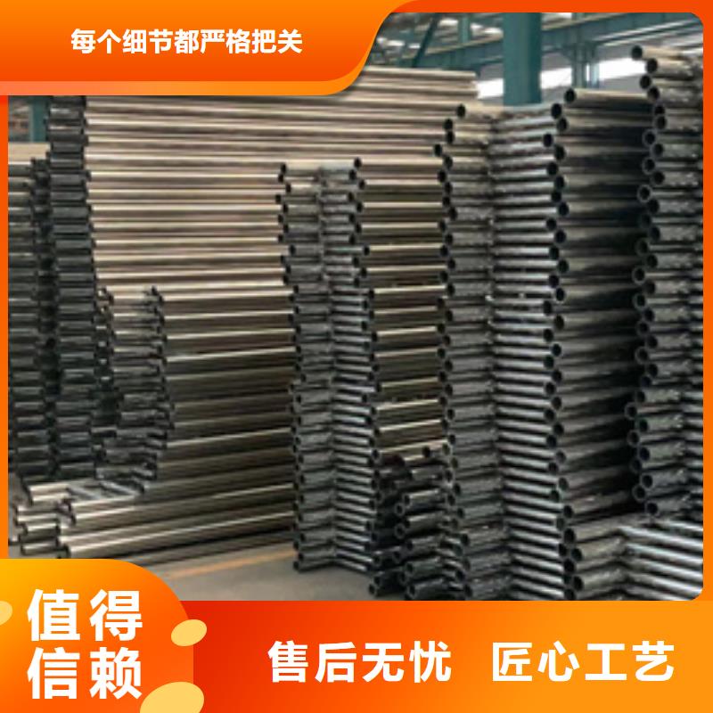 護(hù)欄燈光防撞護(hù)欄源頭廠家直銷