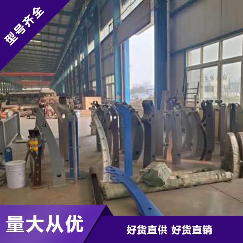 道路護(hù)欄自有廠家