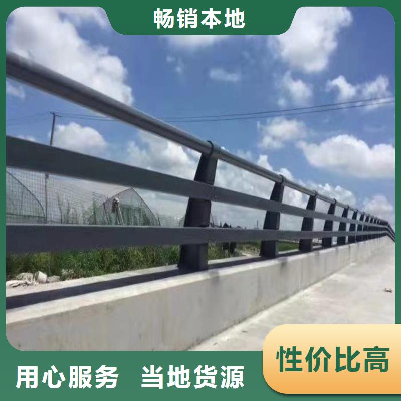 護(hù)欄旋轉(zhuǎn)護(hù)欄專業(yè)生產(chǎn)團(tuán)隊(duì)