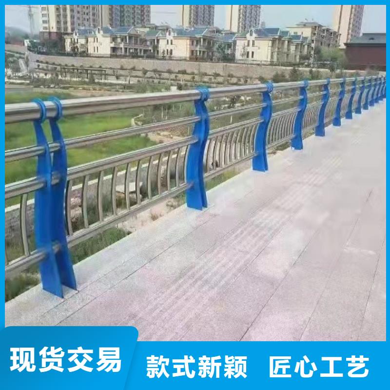 11鍍鋅噴塑鋼板立柱貨源直供