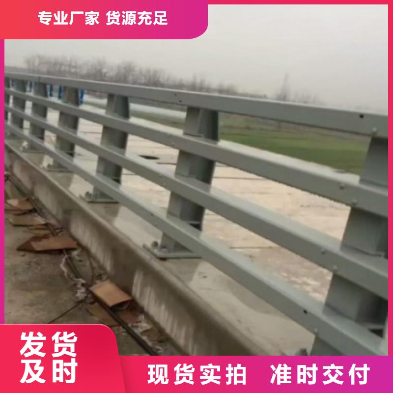 道路護欄防撞立柱質檢合格出廠