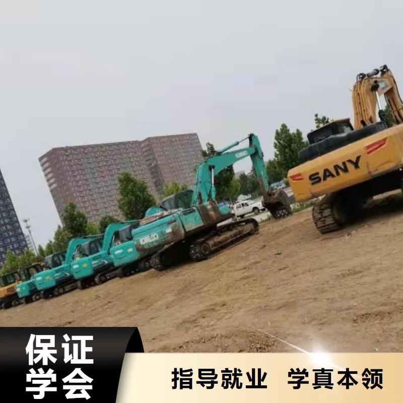 鉤機培訓學校哪里有新能源汽修培訓師資力量強