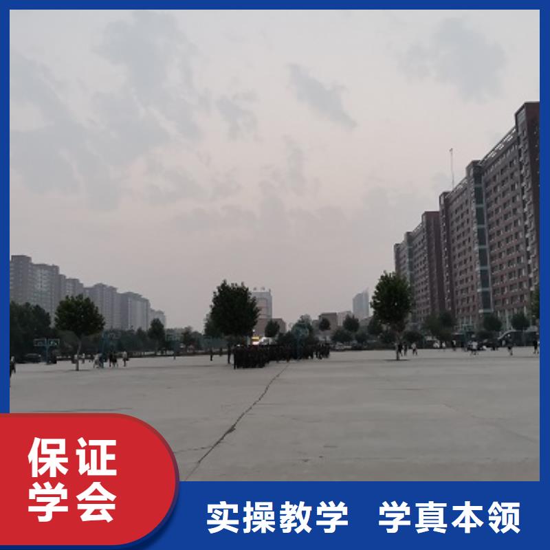 数控学校挖掘机培训学校校企共建