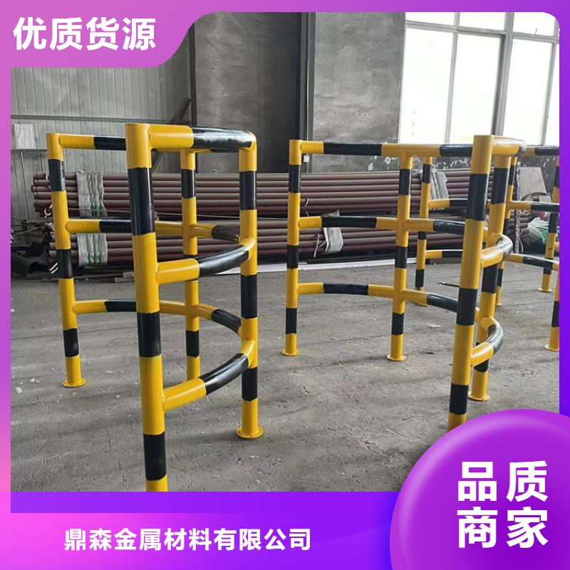 防撞橋梁護(hù)欄不銹鋼復(fù)合管廠質(zhì)量安心