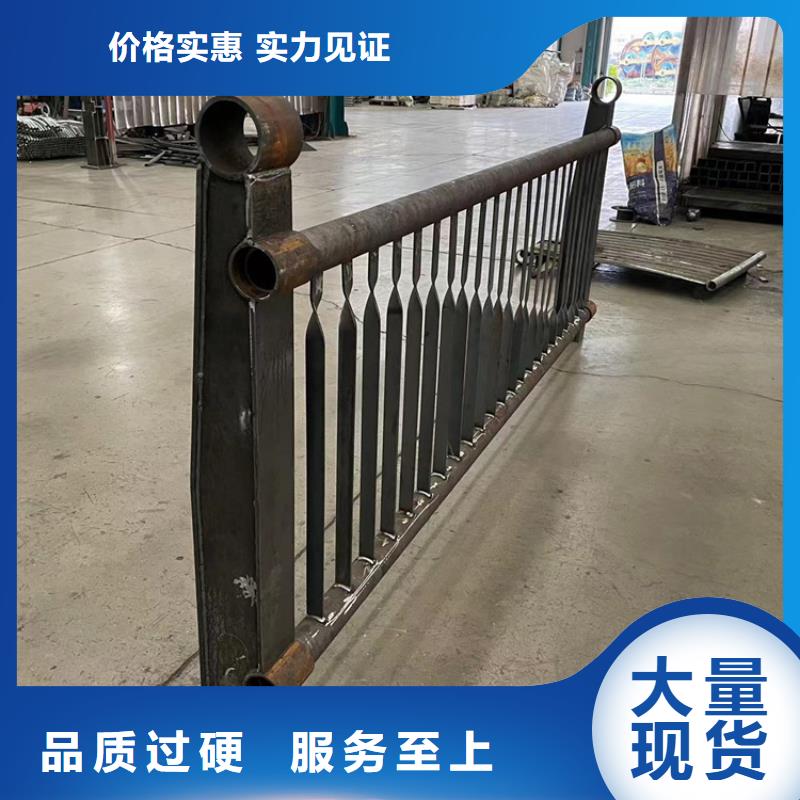 道路防撞護欄_鍍鋅噴塑防撞欄供您所需