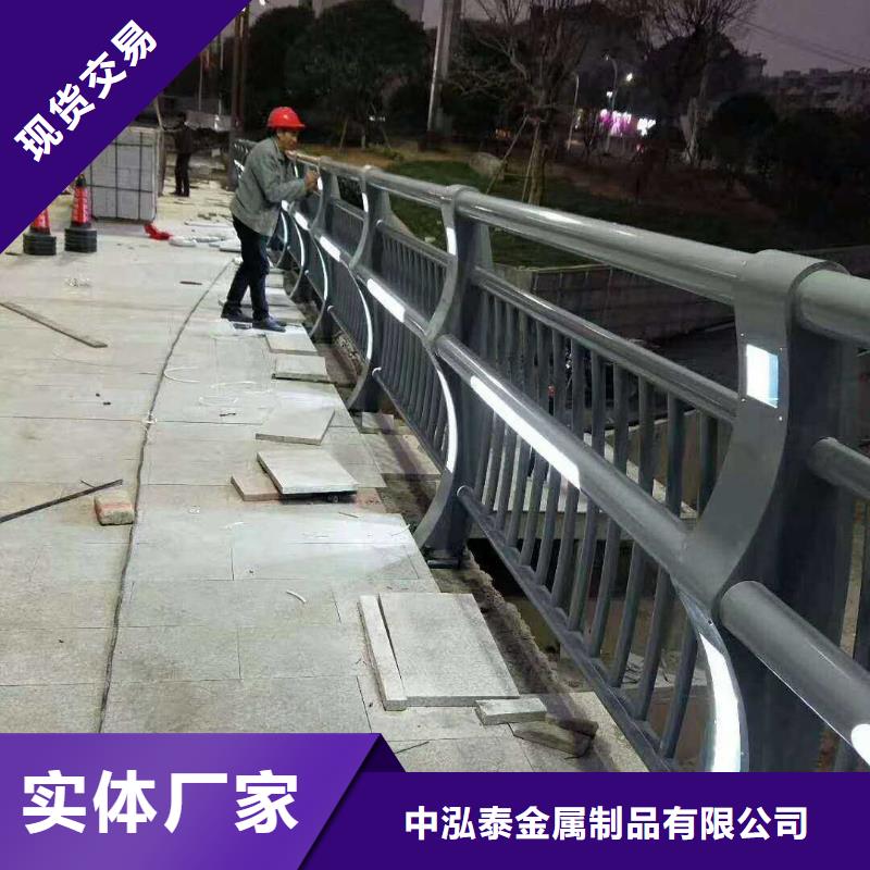 订购【中泓泰】桥梁人行道护栏生产设备先进