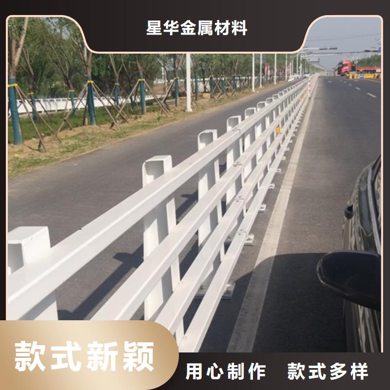防撞護欄熱鍍鋅立柱嚴謹工藝