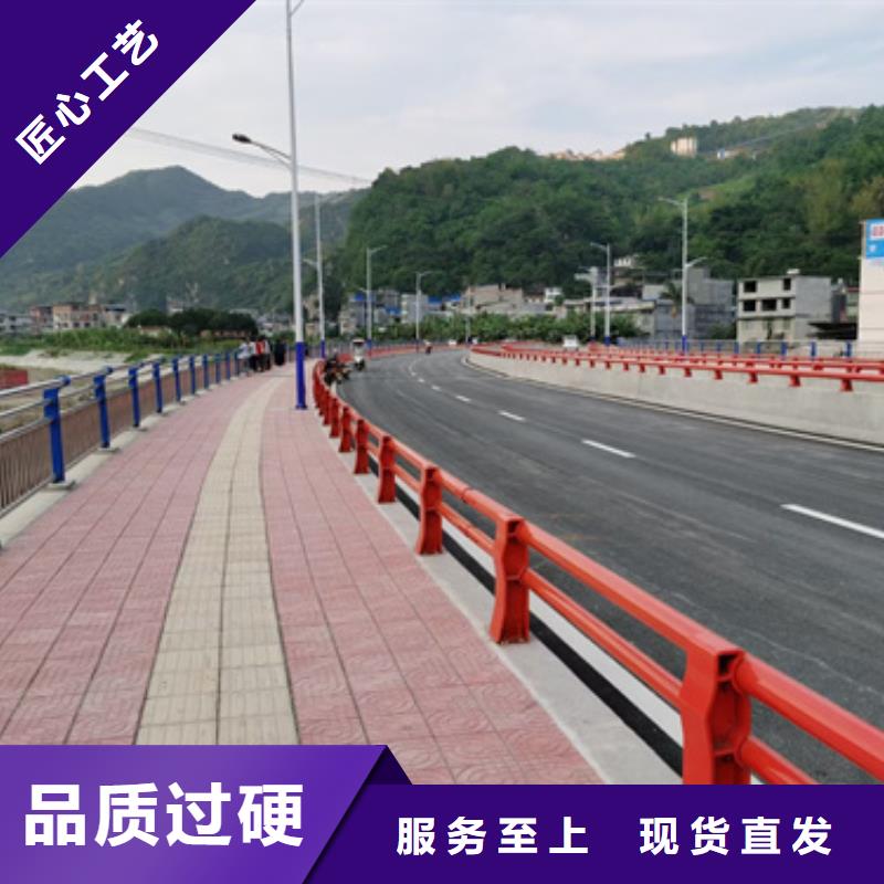 防撞護欄熱鍍鋅立柱嚴謹工藝