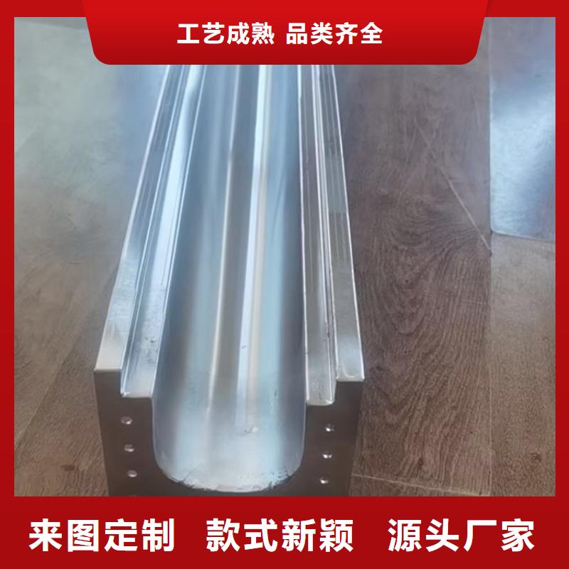 不銹鋼地溝蓋板不銹鋼水池出廠嚴格質檢