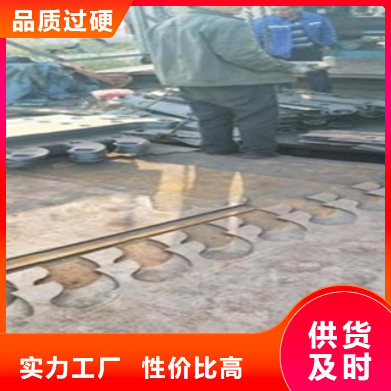 不銹鋼復(fù)合管304不銹鋼復(fù)合管護(hù)欄價(jià)格交貨準(zhǔn)時(shí)