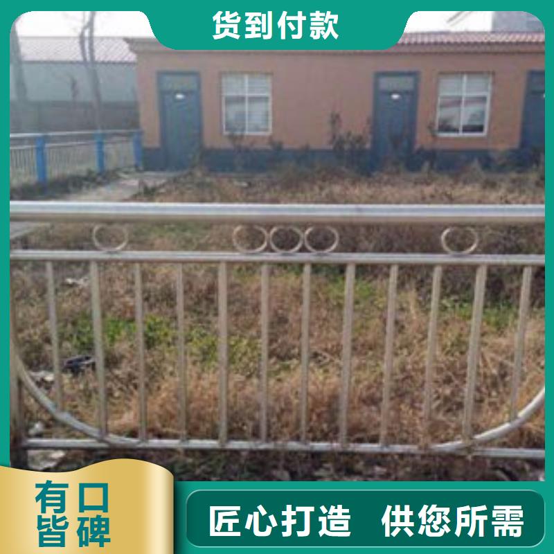 護(hù)欄3不銹鋼景觀護(hù)欄嚴(yán)格把控每一處細(xì)節(jié)