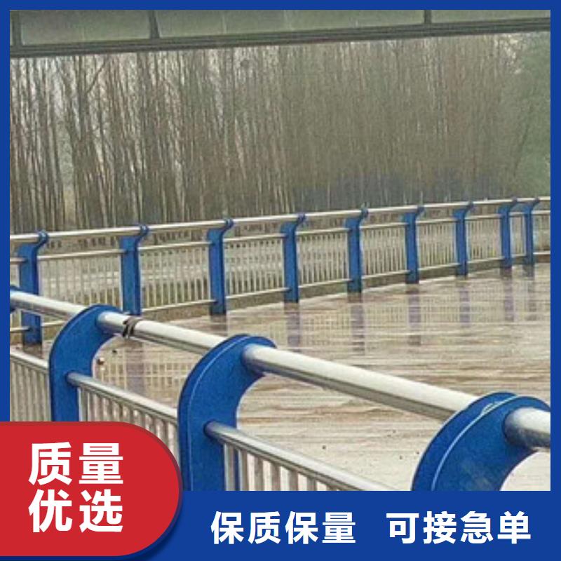 人行道欄桿生產(chǎn)廠家-橋梁燈光護欄隨到隨提
