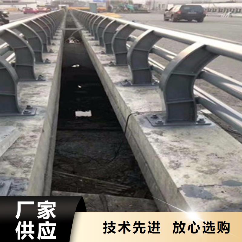 橋梁欄桿生產(chǎn)廠家,【燈光護欄】現(xiàn)貨銷售